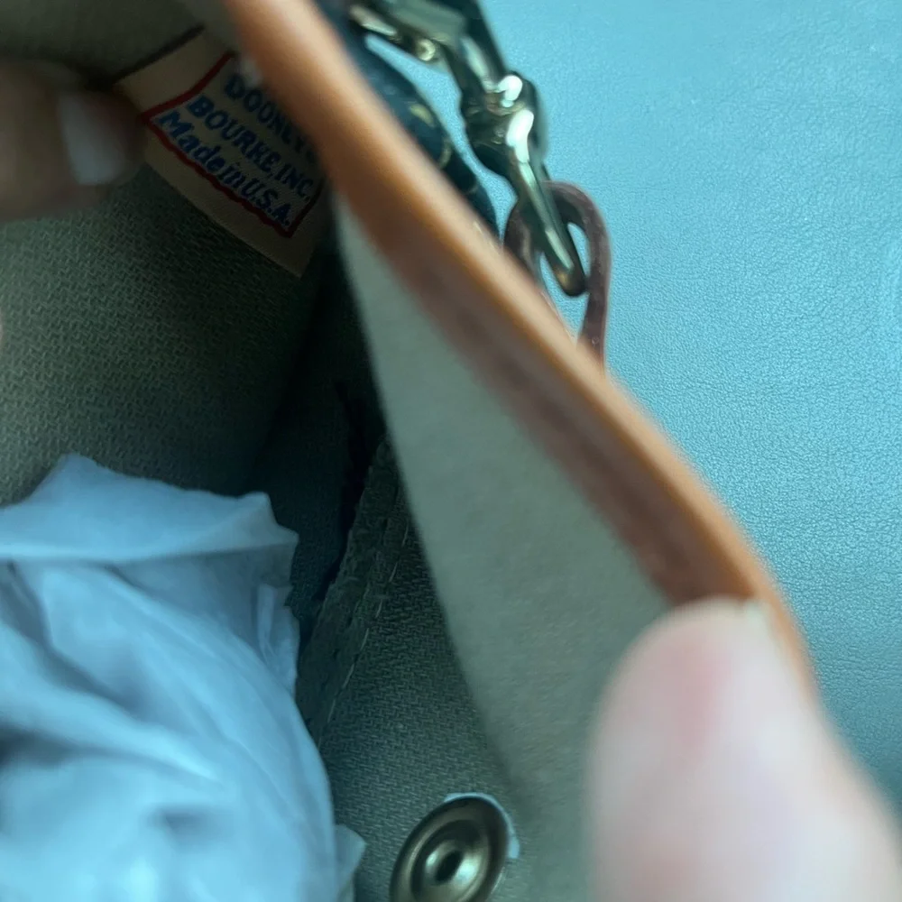 Dooney & Bourke Black and Tan Clutch with silver Accents - Picture 5 of 9